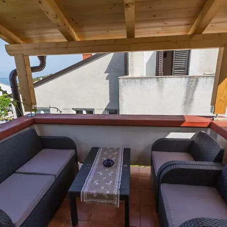 Apartmets Margarita, 3*