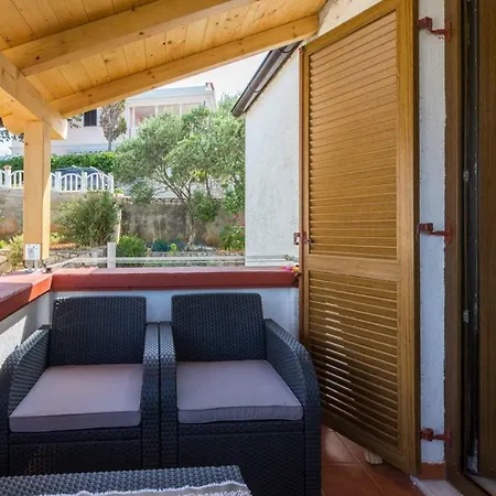 Apartmets Margarita, 3*