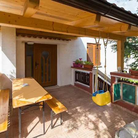 Apartmets Margarita, Maison d'hôtes Mali Lošinj